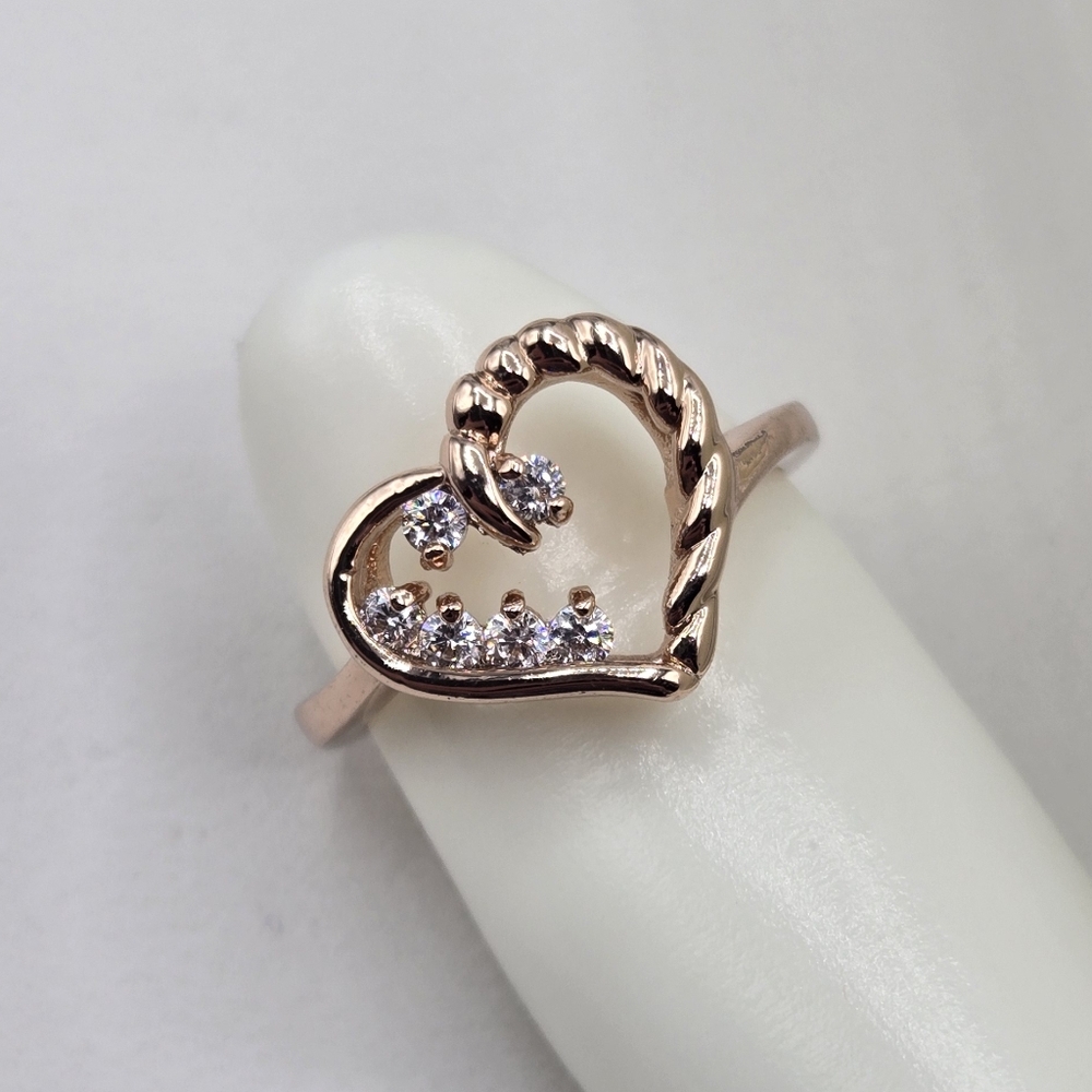 Swarovski Crystal Elements Rose Gold Heart Ring Size 6 Clear Casual Formal